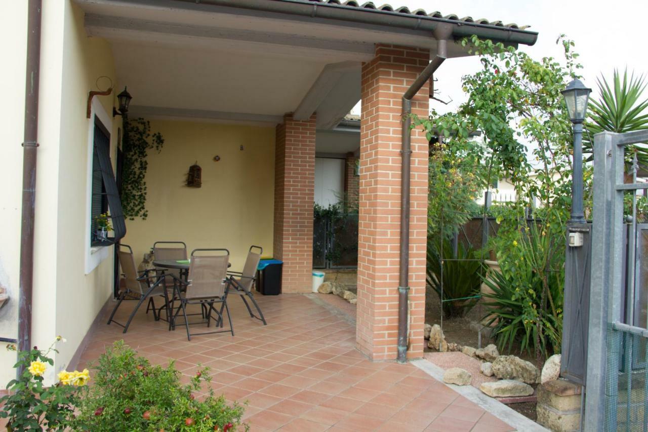 Monica'S Villa Фиано Романо Екстериор снимка